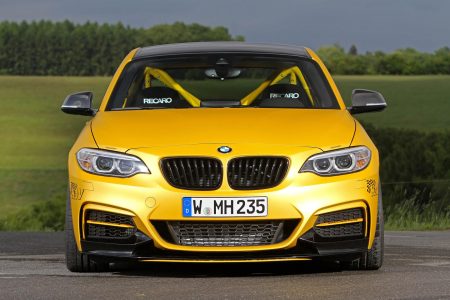 BMW M235i por Manhart Racing: Una aunténtica bomba para trackdays