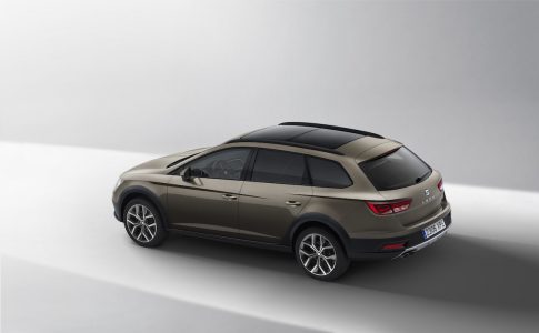 SEATXP34Rear2-Studio