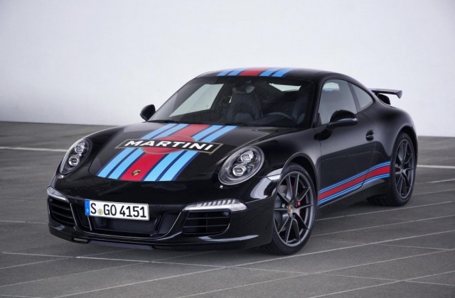 El Porsche 911 Carrera S estra edición especial Martini 1