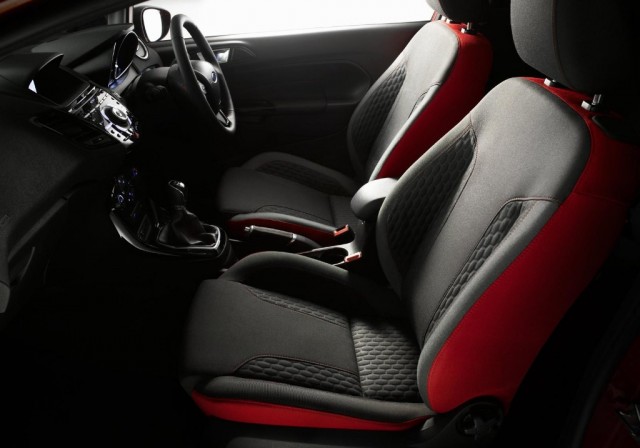 Ford Fiesta Red y Black Edition: Con el EcoBoost 1.0 de 140 CV 3