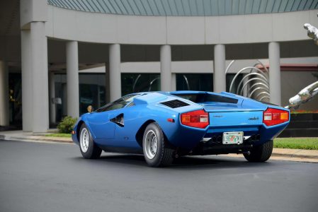 Subastan un Lamborghini Countach LP400 Periscopica por 900.000 euros