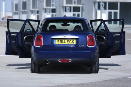 MINI 5 puertas: Continúa creciendo la gama de la nueva generación