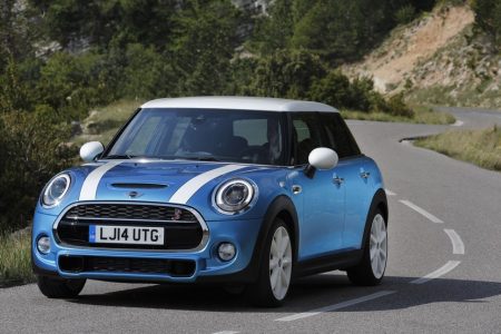 MINI 5 puertas: Continúa creciendo la gama de la nueva generación