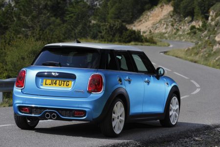 MINI 5 puertas: Continúa creciendo la gama de la nueva generación