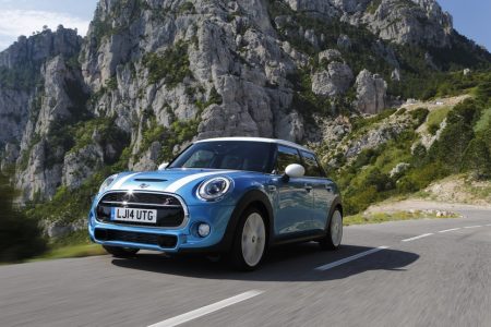 MINI 5 puertas: Continúa creciendo la gama de la nueva generación