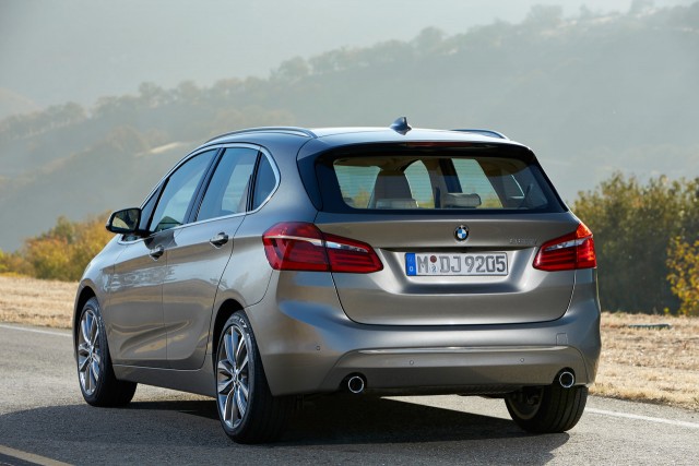 Oficial: BMW Serie 2 Active Tourer, desde 28.500 euros