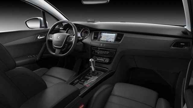 Peugeot 508 2015: Una estética mucho más seductora 3