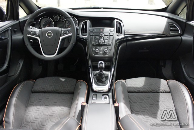 Prueba: Opel Cabrio 1.4 140 CV (diseño, habitáculo, mecánica) 3