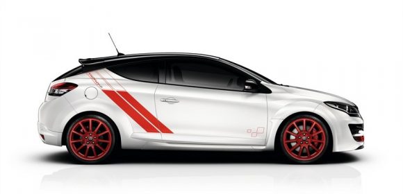 renault-megane-rs-tiempo-nurburgring-2