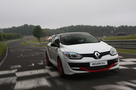 El Renault Mégane RS 275 Trophy-R hace Nürburgring en 7:54,36, récord tracción delantera