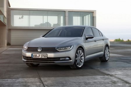 Volkswagen Passat 2015, megagelería de imágenes y vídeos