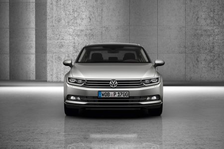 Volkswagen Passat 2015, megagelería de imágenes y vídeos