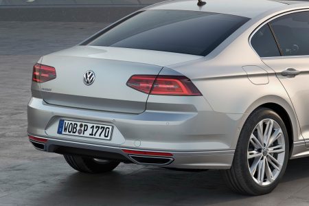 Volkswagen Passat 2015, megagelería de imágenes y vídeos