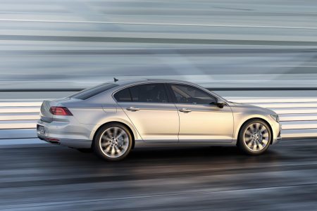 Volkswagen Passat 2015, megagelería de imágenes y vídeos