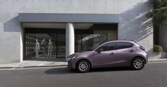 Mazda2 2015: Ya es oficial la nueva generación