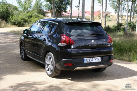 Prueba: Peugeot 3008 HYbrid4 (equipamiento, comportamiento, conclusión)