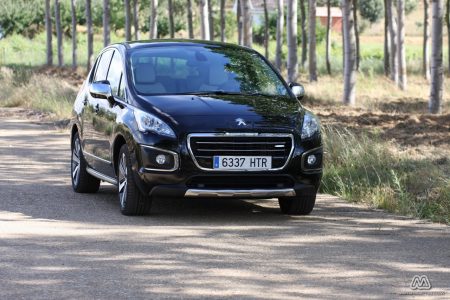 Prueba: Peugeot 3008 HYbrid4 (equipamiento, comportamiento, conclusión)