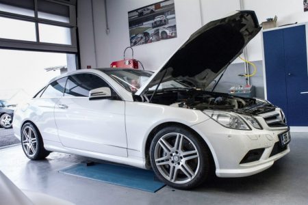 680 caballos para tu Mercedes E350 Coupé cortesía de Mcchip-dkr