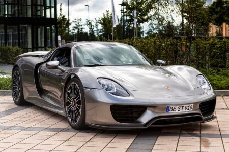 Porsche-918-Spyder