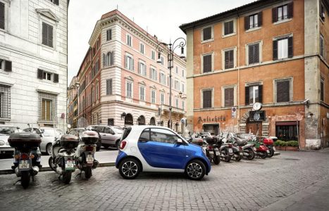 Ya están aquí: Nuevos Smart ForTwo y ForFour