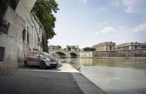 Ya están aquí: Nuevos Smart ForTwo y ForFour