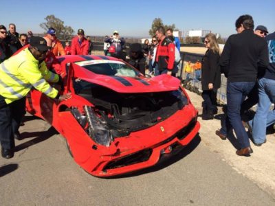 Destrozan un Ferrari 458 Speciale durante un track-day en Sudafrica