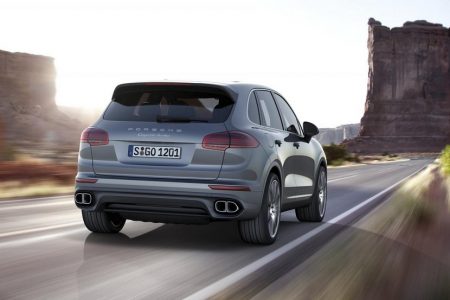 Porsche Cayenne 2015: Cambios estéticos y variante híbrida enchufable