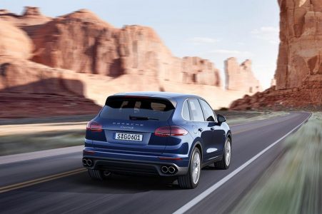 Porsche Cayenne 2015: Cambios estéticos y variante híbrida enchufable