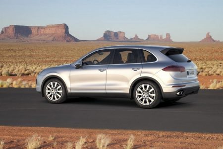 Porsche Cayenne 2015: Cambios estéticos y variante híbrida enchufable