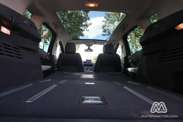 Prueba: Peugeot 3008 HYbrid4 (diseño, habitáculo, mecánica) 3