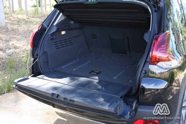 Prueba: Peugeot 3008 HYbrid4 (diseño, habitáculo, mecánica) 7