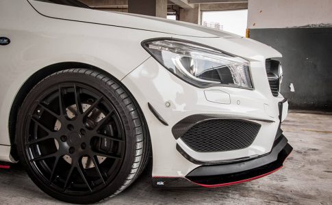 Mejora estéticamente tu Mercedes CLA gracias al kit de RevoZport