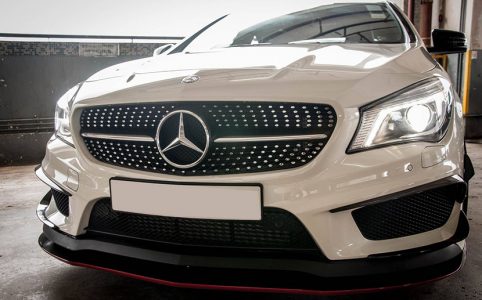 Mejora estéticamente tu Mercedes CLA gracias al kit de RevoZport