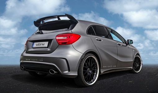 Mercedes A45 AMG bajo el rodillo de VATH International