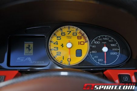 Ponen a la venta un exclusivo y raro Ferrari 599 SA Aperta