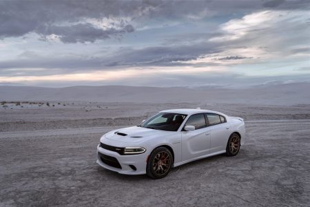 Dodge Charger SRT Hellcat 2015: 717 CV y 328 km/h de velocidad máxima en una berlina