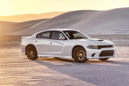 Dodge Charger SRT Hellcat 2015: 717 CV y 328 km/h de velocidad máxima en una berlina