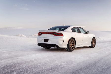 Dodge Charger SRT Hellcat 2015: 717 CV y 328 km/h de velocidad máxima en una berlina