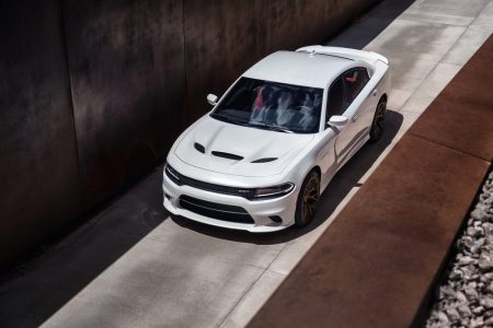 Dodge Charger SRT Hellcat 2015: 717 CV y 328 km/h de velocidad máxima en una berlina