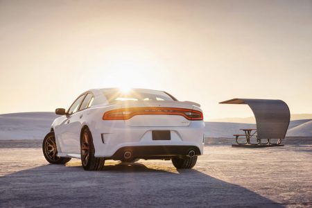 Dodge Charger SRT Hellcat 2015: 717 CV y 328 km/h de velocidad máxima en una berlina