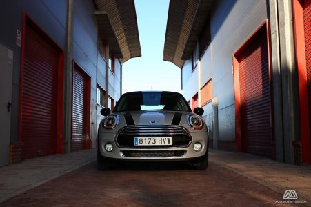 Prueba: Mini Cooper 2014 (equipamiento, comportamiento, conclusión)