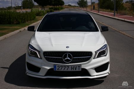 Prueba: Mercedes Benz CLA 220 CDI AMG Line (equipamiento, comportamiento, conclusión)