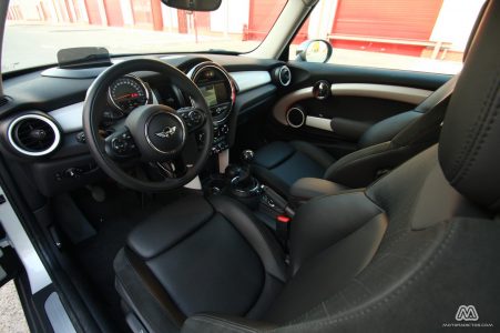 Prueba: Mini Cooper 2014 (equipamiento, comportamiento, conclusión)