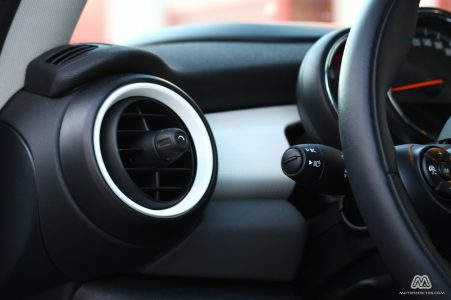 Prueba: Mini Cooper 2014 (equipamiento, comportamiento, conclusión)