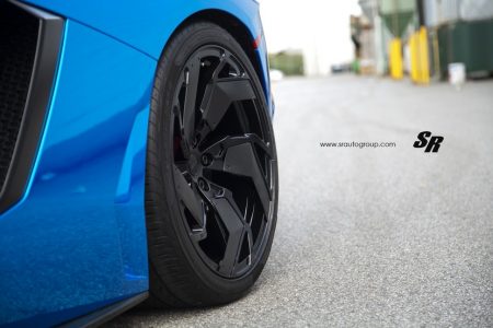 Lamborghini-Aventador-1