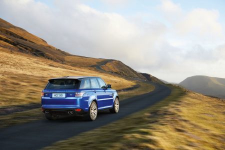 Range Rover Sport SVR: 550 CV enfrascados bajo un SUV