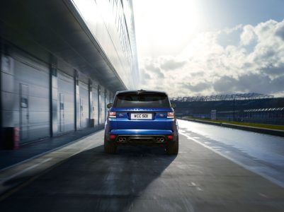 Range Rover Sport SVR: 550 CV enfrascados bajo un SUV