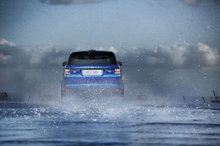 Range Rover Sport SVR: 550 CV enfrascados bajo un SUV