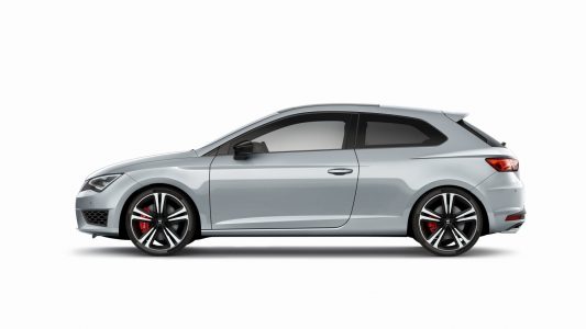 El SEAT León Cupra estrena los paquetes Black Line, White Line y Performance Pack