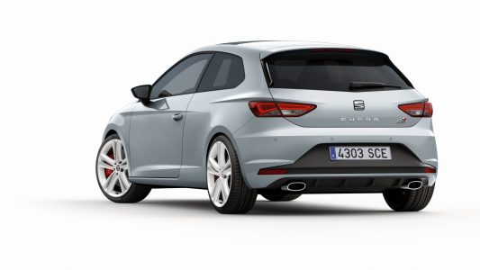 El SEAT León Cupra estrena los paquetes Black Line, White Line y Performance Pack